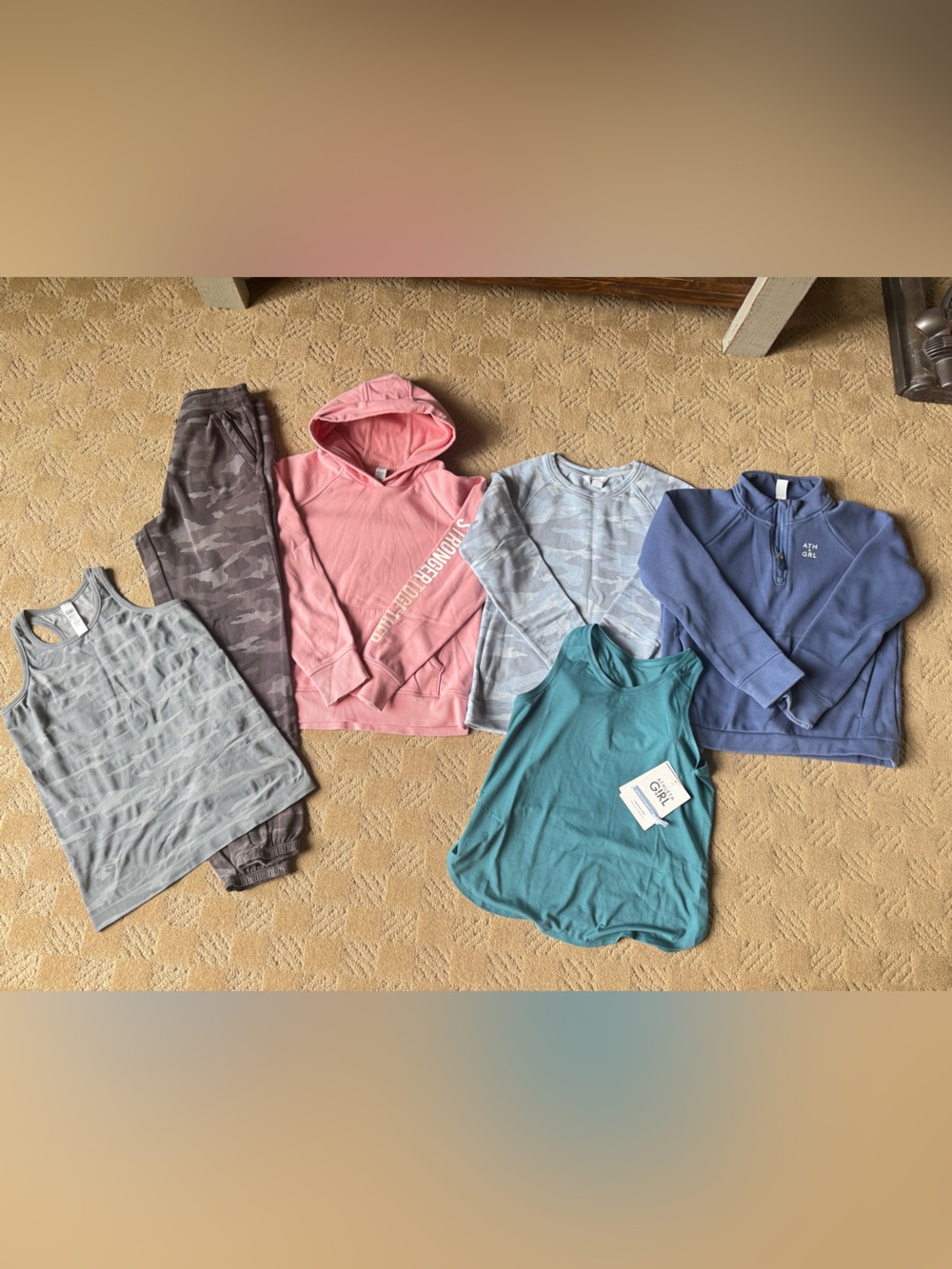Girls Athleta lot size L (12) - 7 pieces